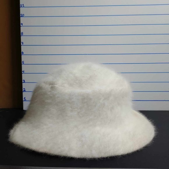 Elegant White Fuzzy Hat - Picture 2 of 9